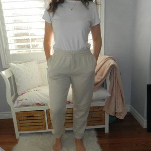 TNA: Cozy AF Boyfriend Sweatpant